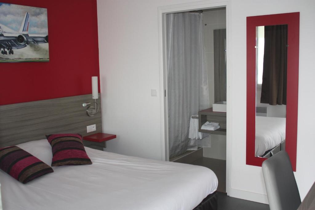 Airport-Hotel Mauregard Kamer foto